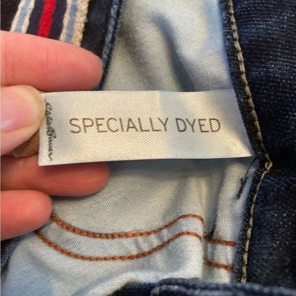 Eddie Bauer curvy crop jeans with Striped Belt Marilyn Monroe vibes runs big - Picture 7 of 8